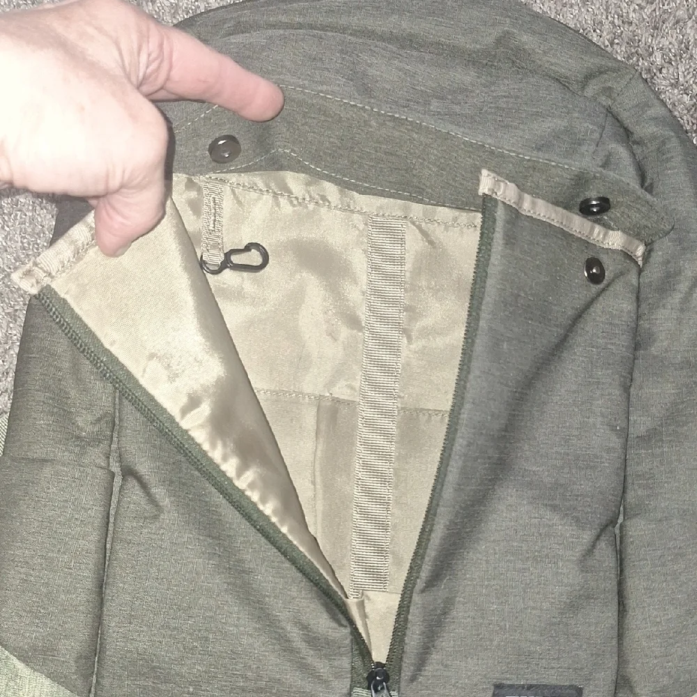 Thule Leeds Olive Backpack Laptop Case